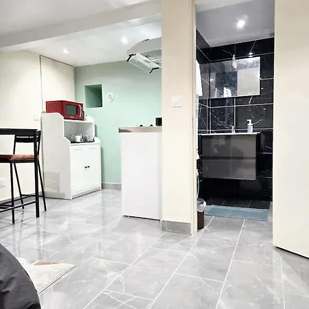 A De 22 M² Avec Terrasse Apartman