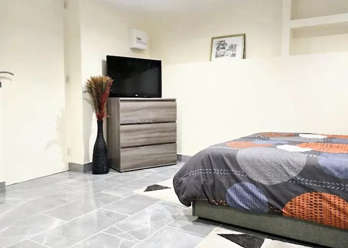 A De 22 M² Avec Terrasse 公寓 *